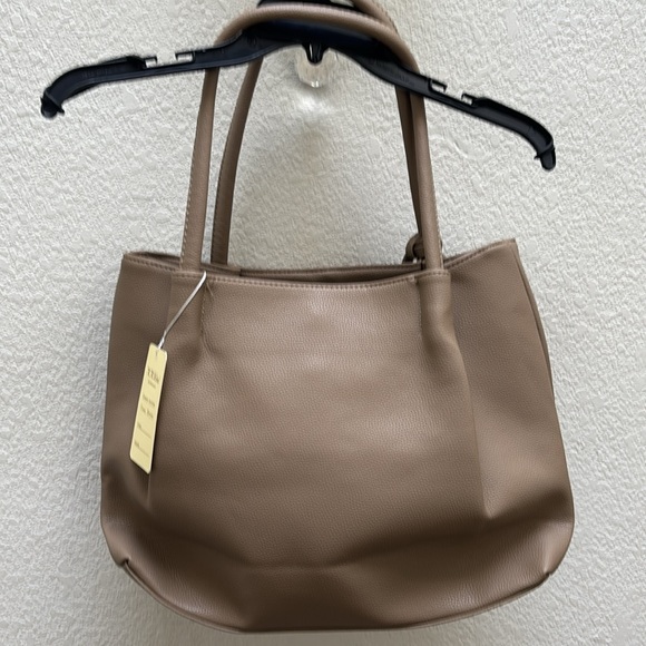 KKXIU | NWT Elegant beige tote with matching pouch - Picture 6 of 10